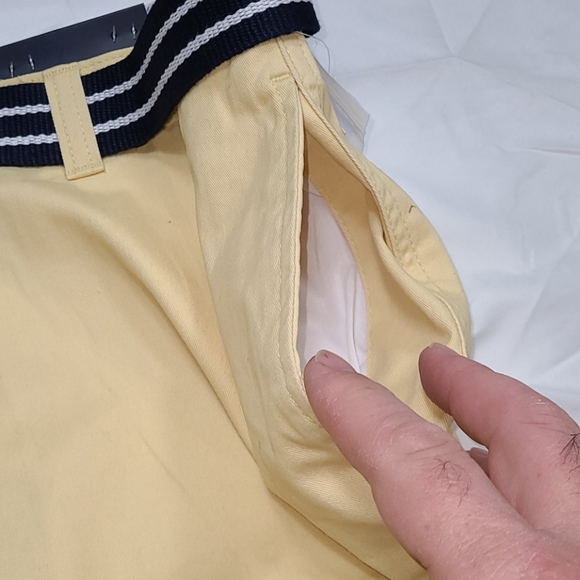 Club Rm yellow-green shorts - Picture 8 of 16